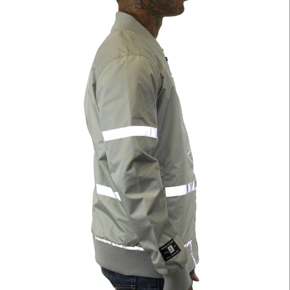 Well Established No Division Nylon Jacket Silver - Picture 2 of 5